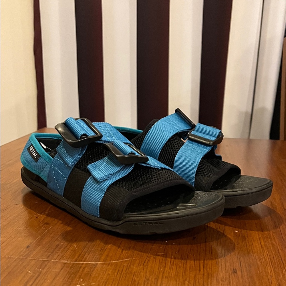 Astral PFD Water Sandals Rafting Shoes new blue Women’s Size 10
